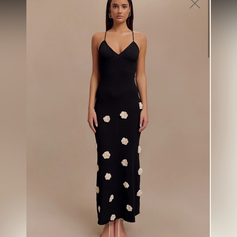 Meshki Suki Knit Maxi Dress With Flowers Black/White size medium